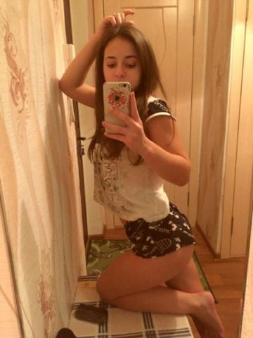 Наталия Сексуальная Шатенка