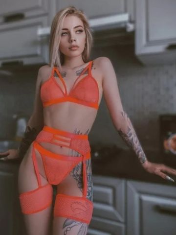 Мила Стриптиз фото 3